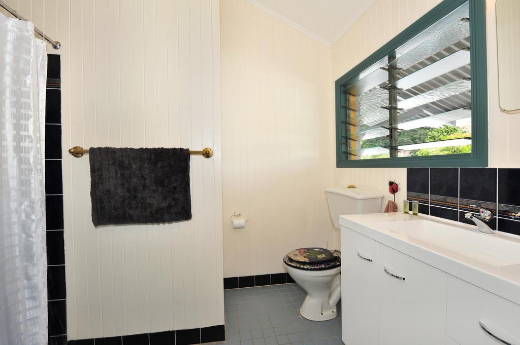 Lilybank Guest House Cairns Room photo