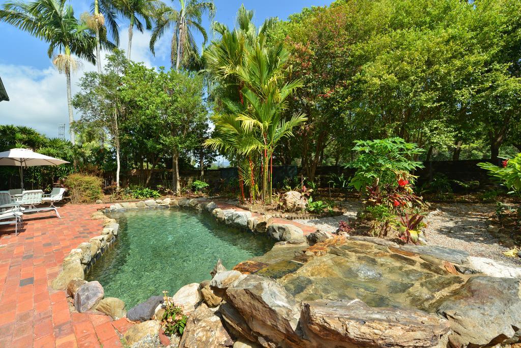 Lilybank Guest House Cairns Exterior photo